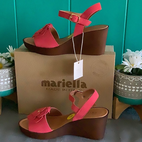 Box 25. BNIB MARIELLA CORAL SANDAL Flower Designed Size 9 - Picture 3 of 8
